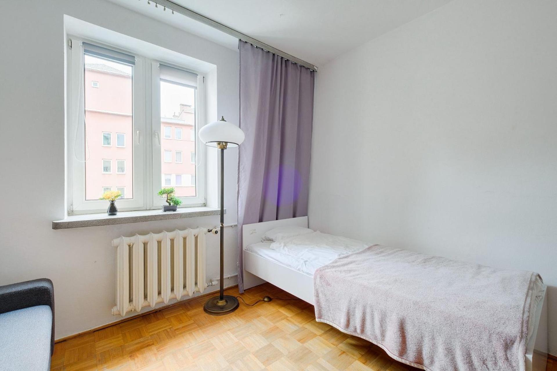 Spacious Apartment In Green Location وارسو المظهر الخارجي الصورة