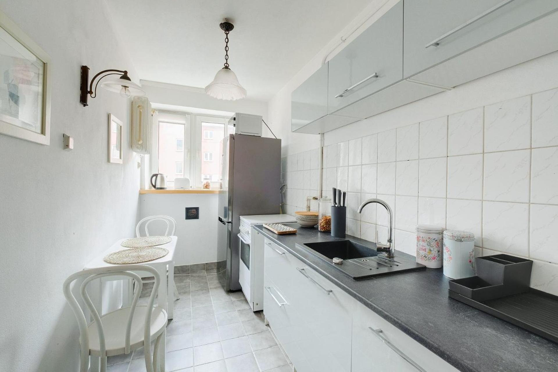 Spacious Apartment In Green Location وارسو المظهر الخارجي الصورة